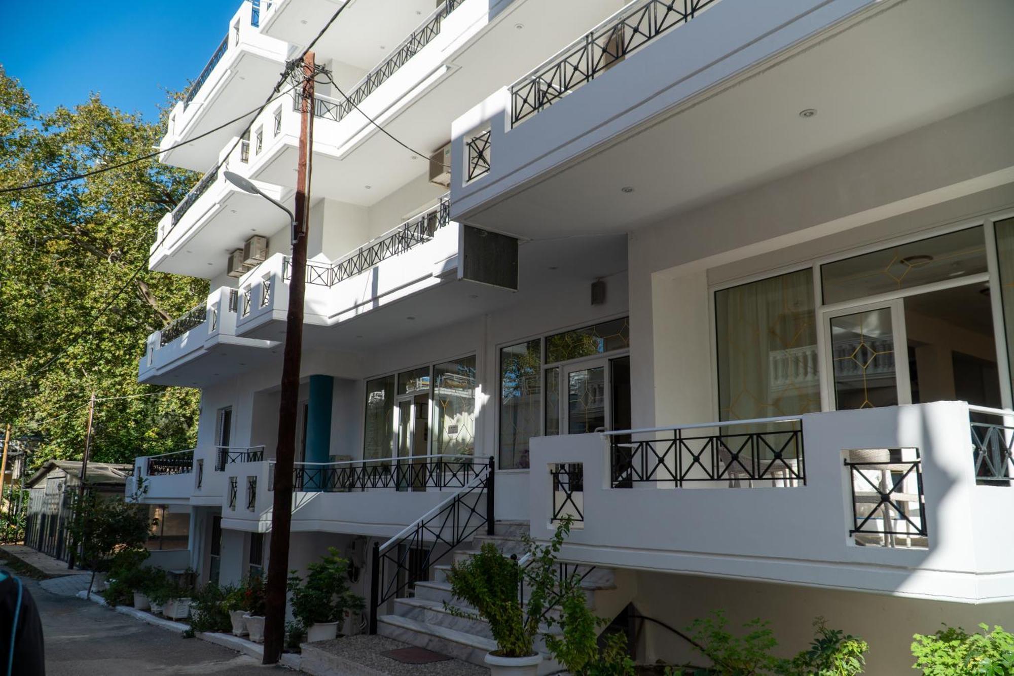 Pagona Hotel Loutra Aidhipsou Exteriör bild